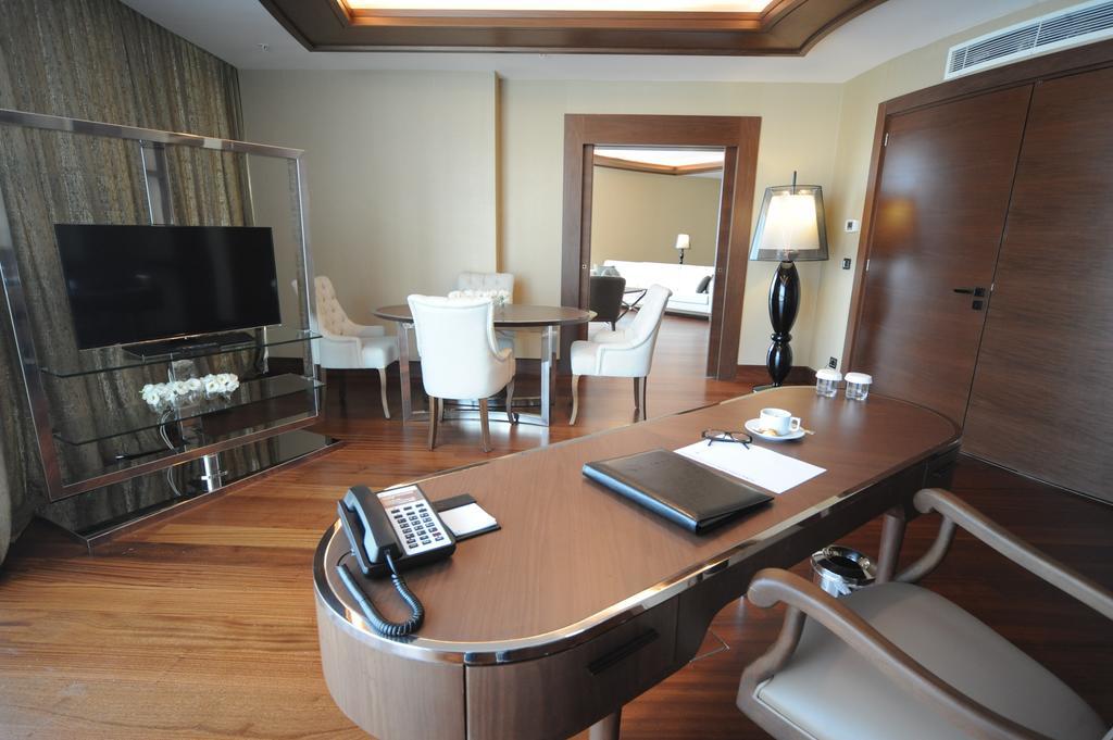 Pullman Istanbul Hotel & Convention Center Luaran gambar